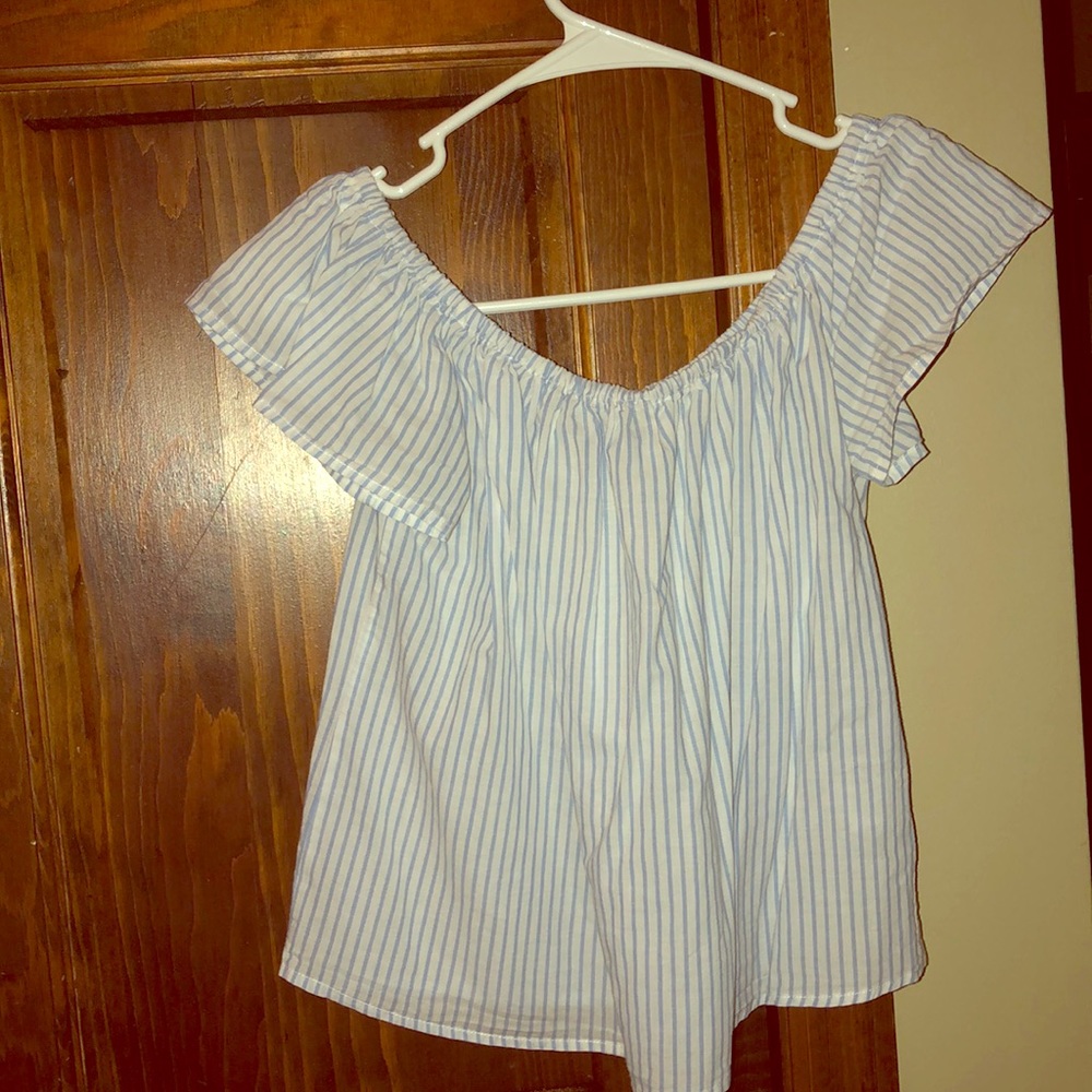White & Blue on/off the shoulder blouse (thin)
